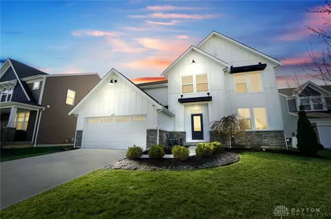 1479 Englewood Ct, Maineville, OH 45039