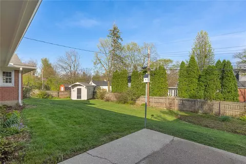 Exterior - 3112 Big Hill Rd, Kettering, OH 45419 photo 2 of 8