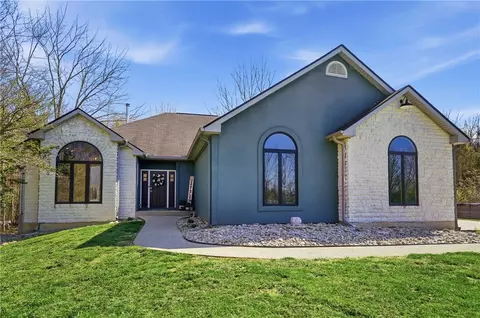 6654 Osceola Rd, Morrow, OH 45152