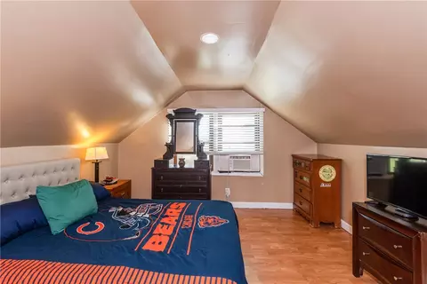Bedroom - 2508 Acorn Dr, Kettering, OH 45419 photo 2 of 3