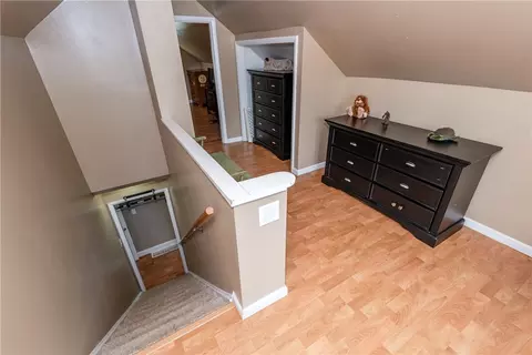 Entry Way - 2508 Acorn Dr, Kettering, OH 45419 photo 5 of 5