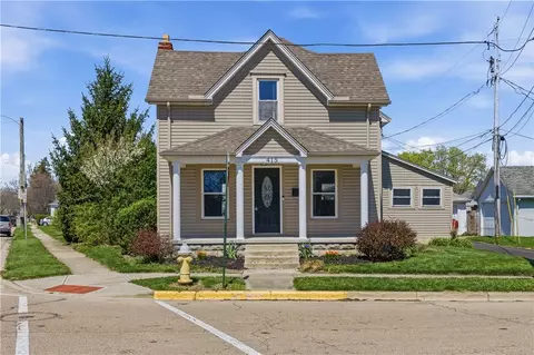 415 W South St, Tipp City, OH 45371