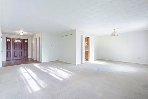 7850 Raintree Rd, Centerville, OH 45459 photo 5