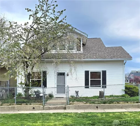 1925 John Glenn Rd, Dayton, OH 45420