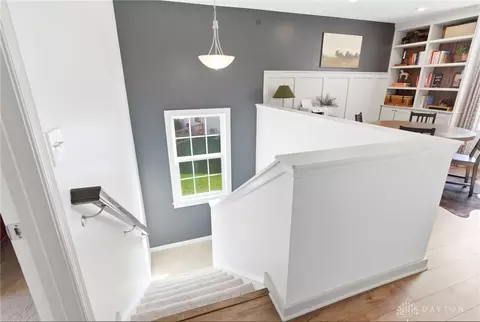 Entry Way - 7900 Timberview Ct, Franklin, OH 45005 photo 5 of 10