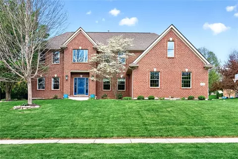 3605 E Salinas Cir, Sugarcreek Township, OH 45440