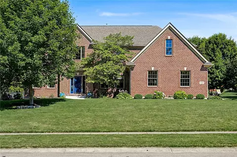 3605 E Salinas Cir, Sugarcreek Township, OH 45440