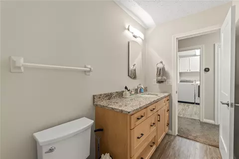 Bath - 957 Pine Needles Dr, Centerville, OH 45458 photo 5 of 5