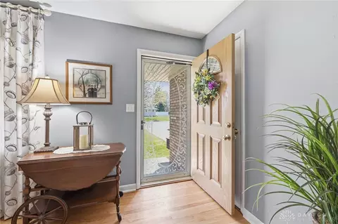 Entry Way - 2945 Ashlar Dr, Springfield, OH 45503 photo 1 of 1