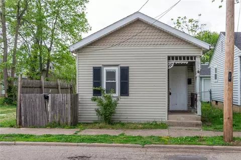 2039 Howard Ave, Middletown, OH 45044