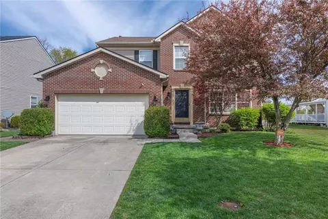 6810 Herron Pl, Huber Heights, OH 45424
