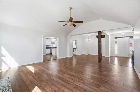 Living - 398 Greystone Dr, Centerville, OH 45458 photo 4 of 9
