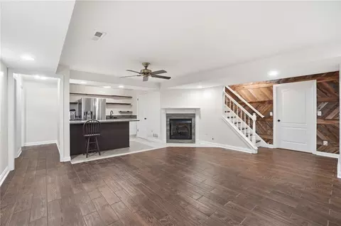Living - 398 Greystone Dr, Centerville, OH 45458 photo 6 of 9