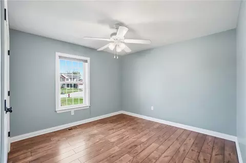 Bedroom - 398 Greystone Dr, Centerville, OH 45458 photo 3 of 6