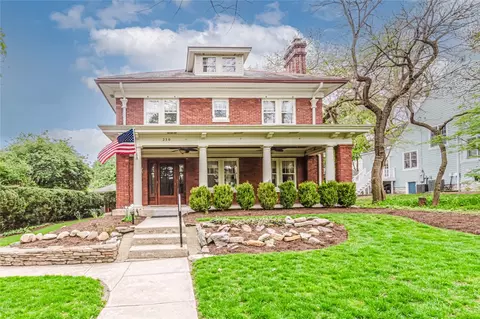 230 Rubicon Rd, Oakwood, OH 45409