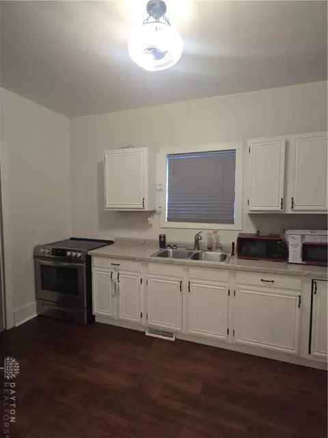 Kitchen - 225 E Clay St, Sidney, OH 45365 photo 3 of 4