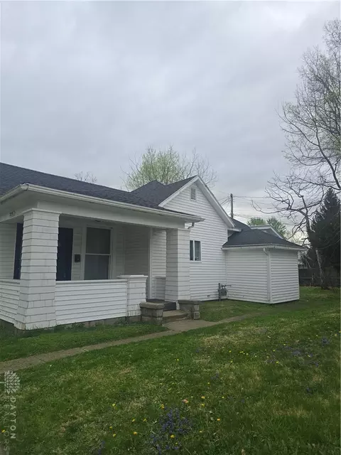 Exterior - 225 E Clay St, Sidney, OH 45365 photo 3 of 5