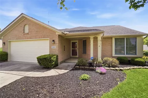 1324 Rosalind Dr, Miamisburg, OH 45342
