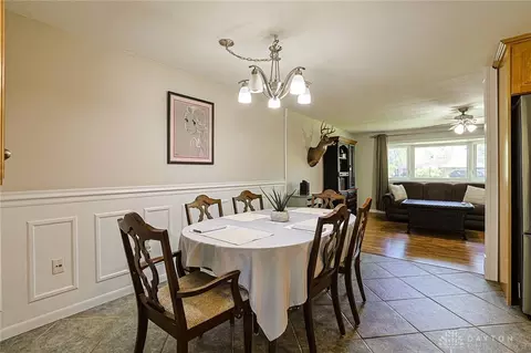 Dining - 9117 Stephanie St, Centerville, OH 45458 photo 3 of 4
