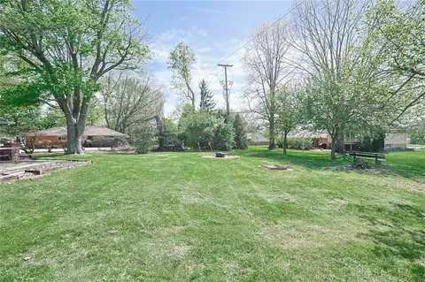 Exterior - 9117 Stephanie St, Centerville, OH 45458 photo 6 of 14