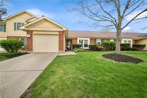 8320 Leisure Dr, Washington Township, OH 45458