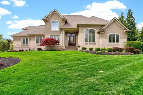 998 Olde Sterling Way, Washington Township, OH 45459