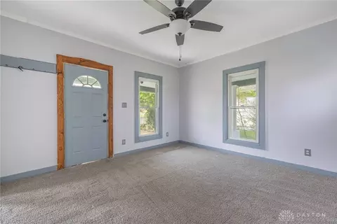 Living - 2210 Larch St, Springfield, OH 45503 photo 1 of 3