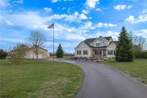 3223 Straley Rd, Xenia, OH 45385