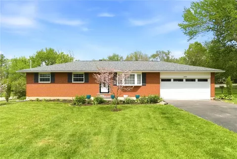 2898 Lantz Rd, Beavercreek, OH 45434