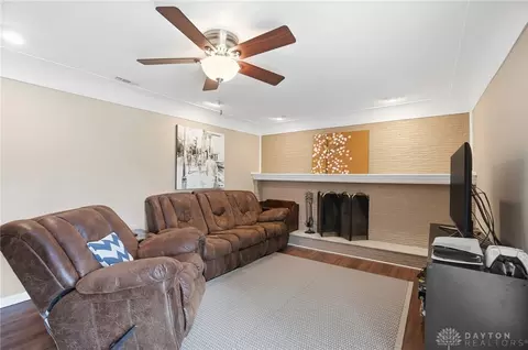 Living - 4623 Woodwell Dr, Kettering, OH 45440 photo 4 of 4