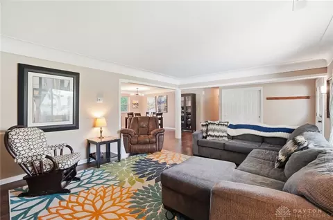Living - 4623 Woodwell Dr, Kettering, OH 45440 photo 3 of 4