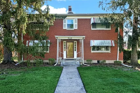 2110 Far Hls, Oakwood, OH 45419