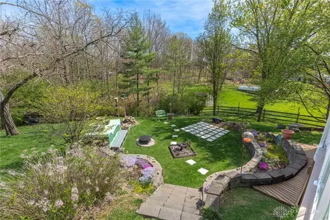 Exterior - 5642 Bluepine Dr, Cincinnati, OH 45247 photo 10 of 23