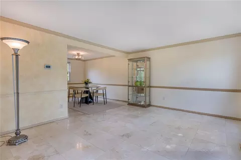 Living - 5642 Bluepine Dr, Cincinnati, OH 45247 photo 1 of 5