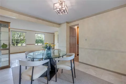 Dining - 5642 Bluepine Dr, Cincinnati, OH 45247 photo 1 of 2