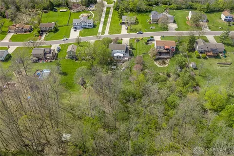 View/Area - 5642 Bluepine Dr, Cincinnati, OH 45247 photo 3 of 5