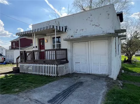 215 Sycamore, Union City, OH 45390