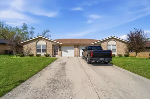 5361 Bessmer Dr, Trotwood, OH 45426