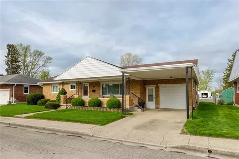 305 Sharon Dr, Covington, OH 45318
