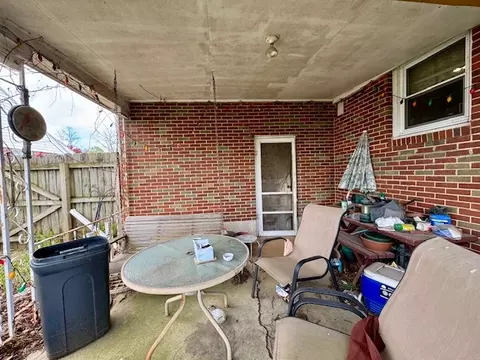 Exterior - 1617 Northgate Rd, Springfield, OH 45504 photo 5 of 8