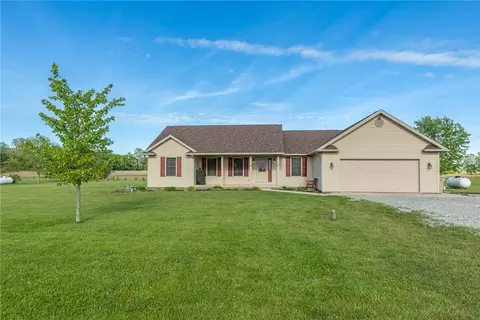 2645 Vance Rd, Saint Paris, OH 43072