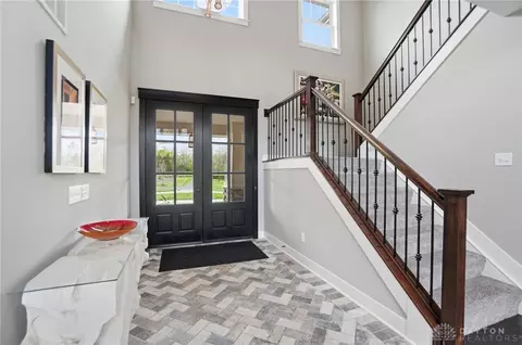 Entry Way - 7117 State Route 48, Springboro, OH 45066 photo 1 of 9
