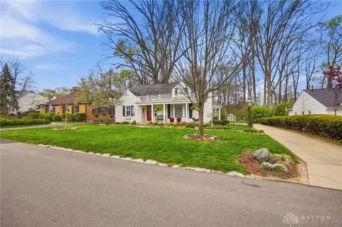 Exterior - 3945 Lenox Dr, Kettering, OH 45429 photo 3 of 16