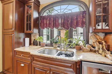 Kitchen - 3945 Lenox Dr, Kettering, OH 45429 photo 6 of 6