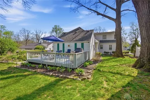 Exterior - 3945 Lenox Dr, Kettering, OH 45429 photo 10 of 16