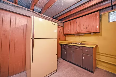 Kitchen - 2812 Rushland Dr, Kettering, OH 45419 photo 6 of 6