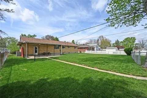 Exterior - 2812 Rushland Dr, Kettering, OH 45419 photo 11 of 14