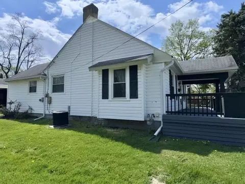 1701 W Jefferson St, Springfield, OH 45506 photo 3