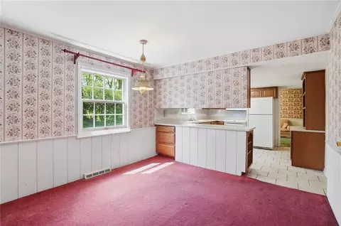 Dining - 948 Malone Ave, Kettering, OH 45429 photo 1 of 1