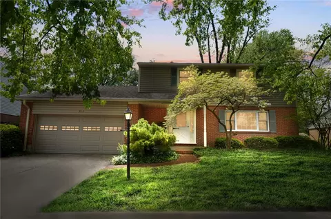 948 Malone Ave, Kettering, OH 45429